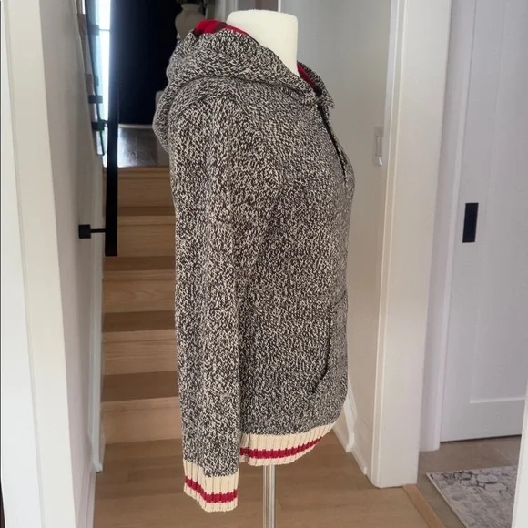 Genuine Roots Cabin Boys 11–12 Years XL Cozy Gray Hooded Sweater - Picture 2 of 4